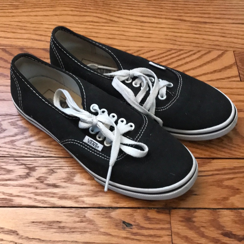 Black Authentic Vans